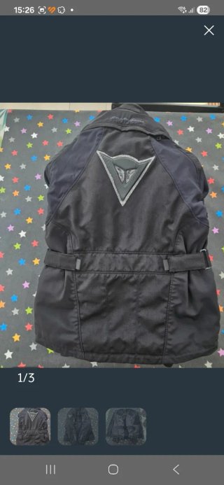 Chaqueta de moto negra y gris