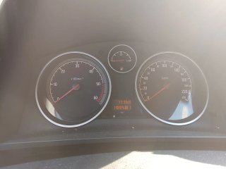 Opel Zafira 2010