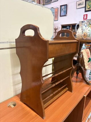 MUEBLE REVISTERO VINTAGE