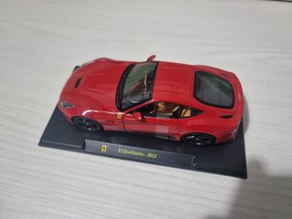 Ferrari F12Berlinetta 1/24 Rosso Corsa
