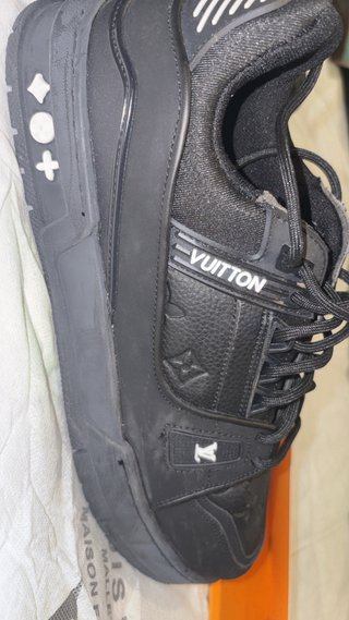 Louis Vuitton Trainer Negro
