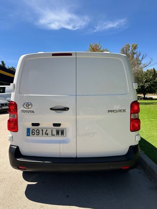 Toyota Proace 2022