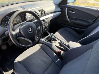 BMW 116i 122cv ETIQUETA C LIBRO. GARANTIA REVISADO