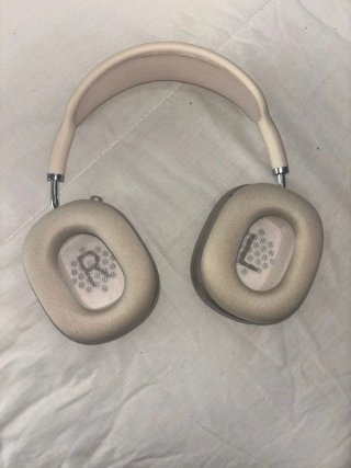 AirPods Max Beige/Dorado Usados