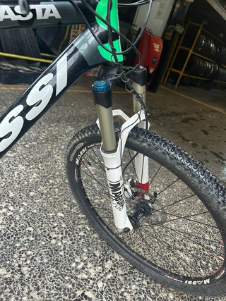 Bicicleta de montaña massi