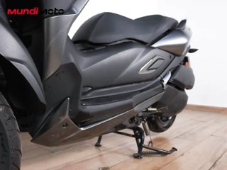 YAMAHA TRICITY 300