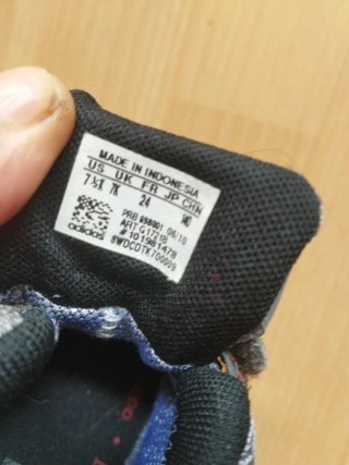 Botitas Gore-Tex Adidas Bebé n.24