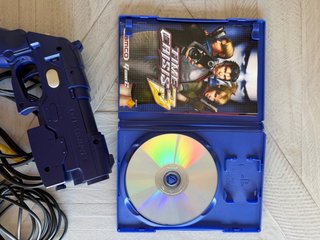 Pistola G-con2 + Time Crisis 3 PS2