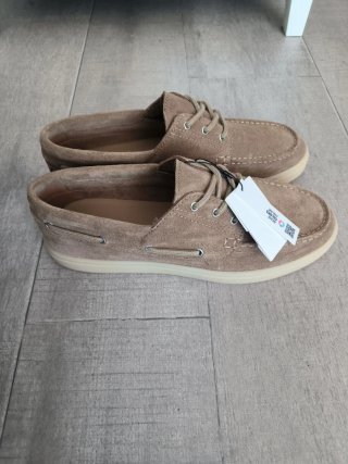 Zapatos náuticos Hombre de  Zara