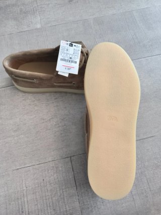 Zapatos náuticos Hombre de  Zara