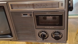 Televisor Radio Cassette Sharp