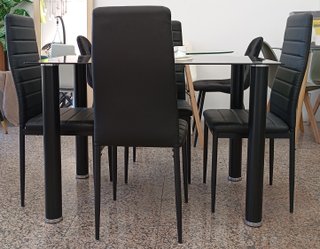 Mesa· comedor + (4) sillas, Negras, Cómoda. Oferta