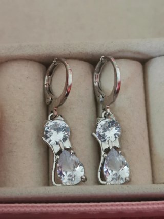 Pendientes gatito Plata laminada con Circonitas