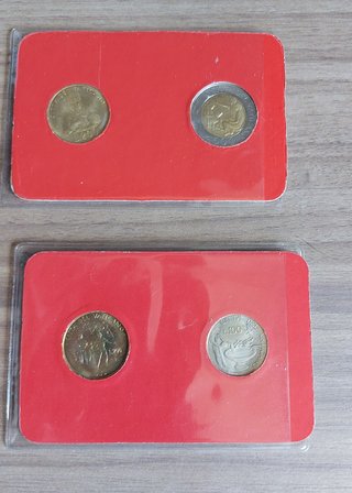 2 blister (2 x 2 monete) Vaticano Giovanni Paolo 2