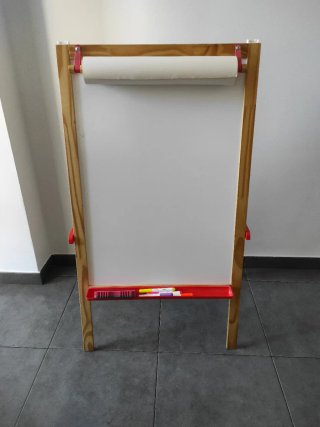 Pizarra infantil de madera Incluye rollo de papel