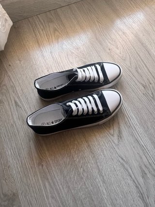 Converse bajas negras T.42