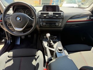 BMW 118i SPORT 170cv. LIBRO ETIQUETA C HARANTIA
