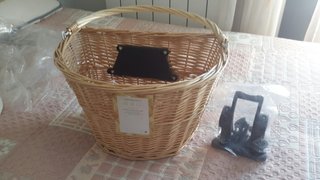Cesto mimbre artesano para bici
