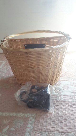 Cesto mimbre artesano para bici