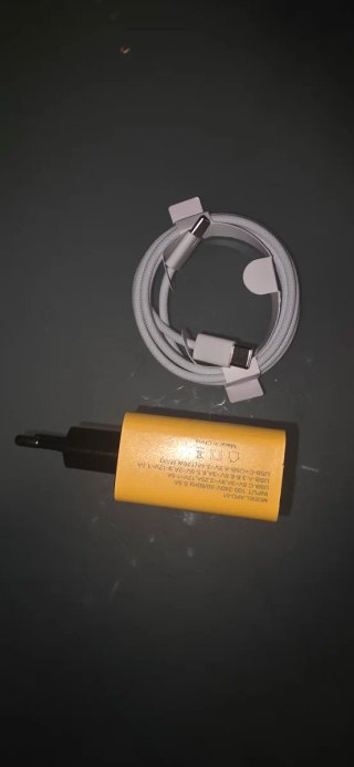 Caricabatterie Multiporta + Cavo USB-C