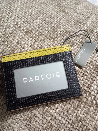 Cartera Parfois efecto piel serpiente