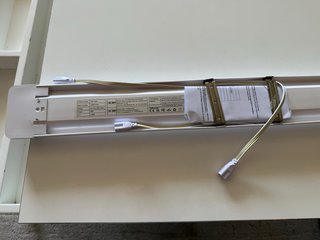 Lámpara LED 220V para Pared