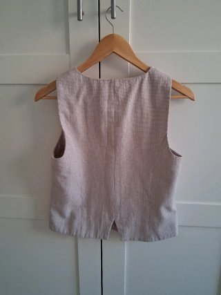 Chaleco Hoss Intropia Beige