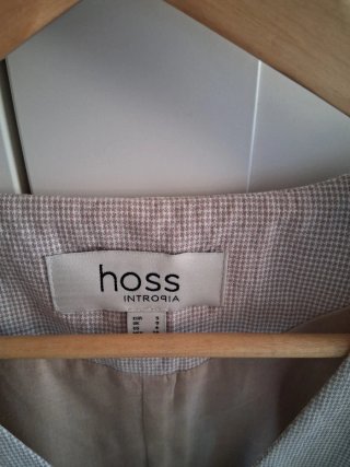 Chaleco Hoss Intropia Beige