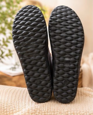 Zapatos de invierno grises