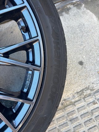 Llantas 19” + Neumáticos Hankook