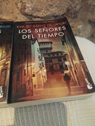 Trilogía de la ciudad blanca - Eva Saenz de Urturi