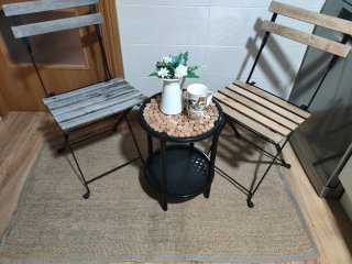 Conjunto Terraza Mesa, Sillas Plegables y Alfombra