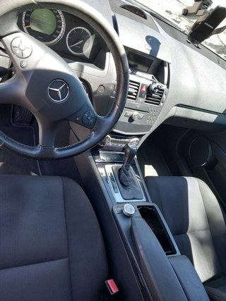 Mercedes C220 CDI Automático – 2007.