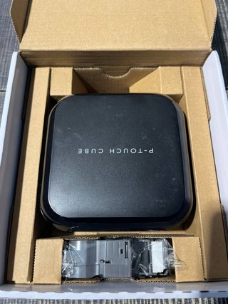 Impresora de etiquetas Brother P-Touch Cube Plus