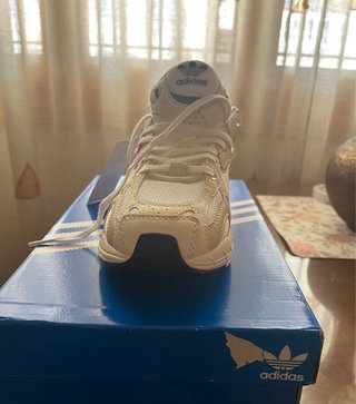 Zapatillas Adidas Astir Mujer