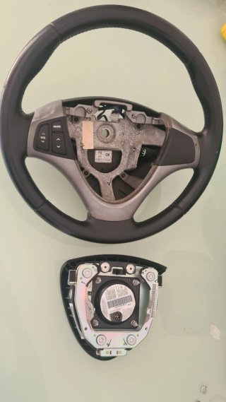 Volante Hyundai con Controles