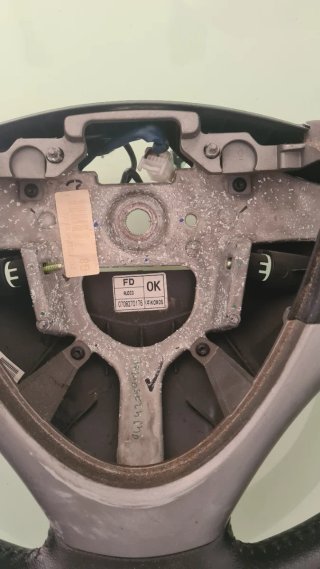 Volante Hyundai con Controles