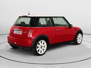 MINI Cooper 85 kW (115 CV)