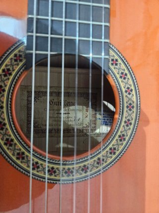 Guitarra Manuel Guillena Ciprés y Cedro