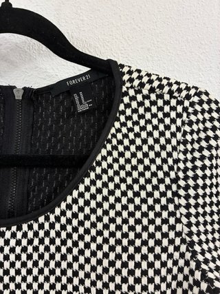 Vestido Forever 21 Cuadros Blanco y Negro