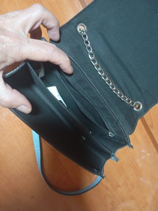 Bolso azul efecto piel cocodrilo