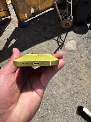 iPhone 14 128GB Amarillo Bateria 97%