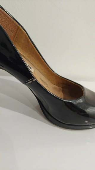 Zapatos tacón charol negros mujer
