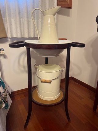 Mueble lavabo antiguo restaurado