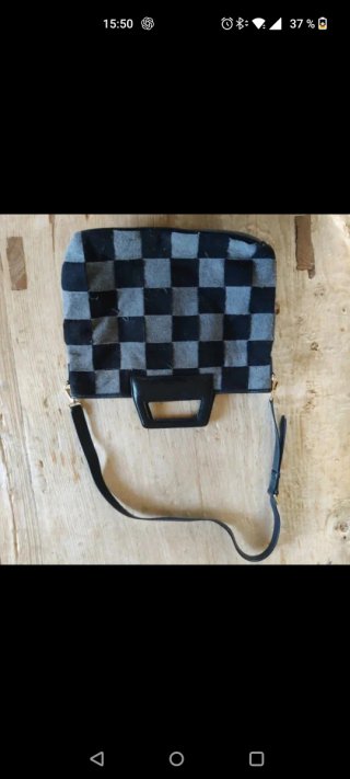 Bolso Uterqüe cuadros negro y gris