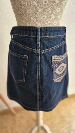 Falda vaquera Stradivarius étnica Talla S