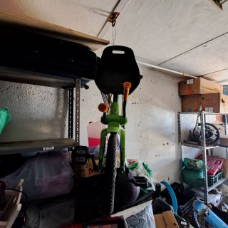 Triciclo Huffy Green Machine para derrapes