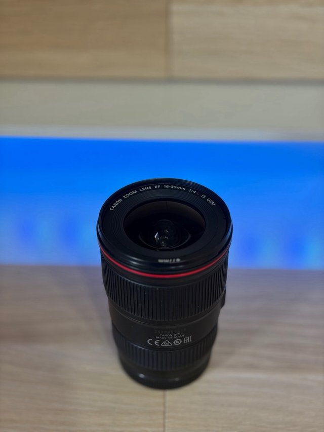 Objetivo Canon EF 16-35mm f/4L IS USM