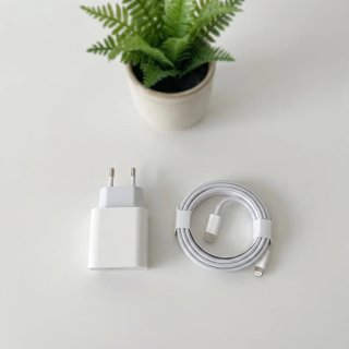Cargador Apple 20W USB-C + Cable Lightning