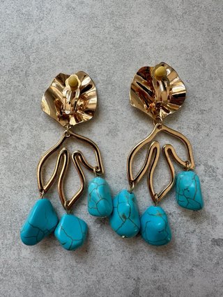 Lote Pendientes Clip Parfois Oro y Blanco